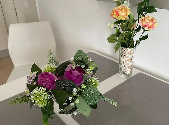 Lux 2 Kmr App Stella Blanca Met Zwembaden Airco En Zeezicht アパート