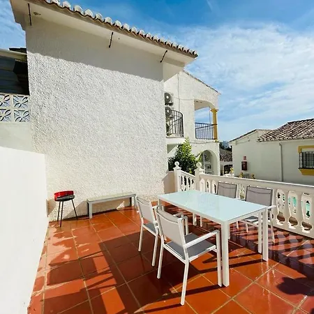 Lux 2 Kmr App Stella Blanca Met Zwembaden Airco En Zeezicht * Fuengirola