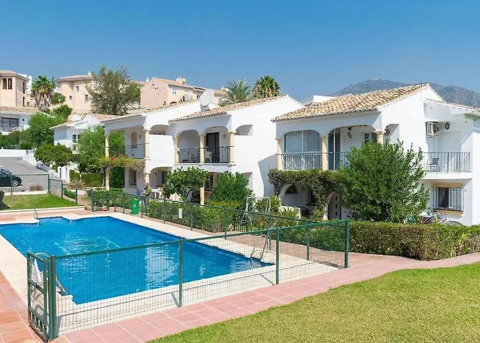 Lux 2 Kmr App Stella Blanca Met Zwembaden Airco En Zeezicht Fuengirola