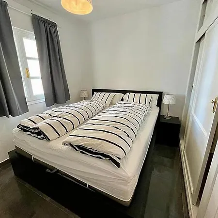 Lux 2 Kmr App Stella Blanca Met Zwembaden Airco En Zeezicht Lägenhet